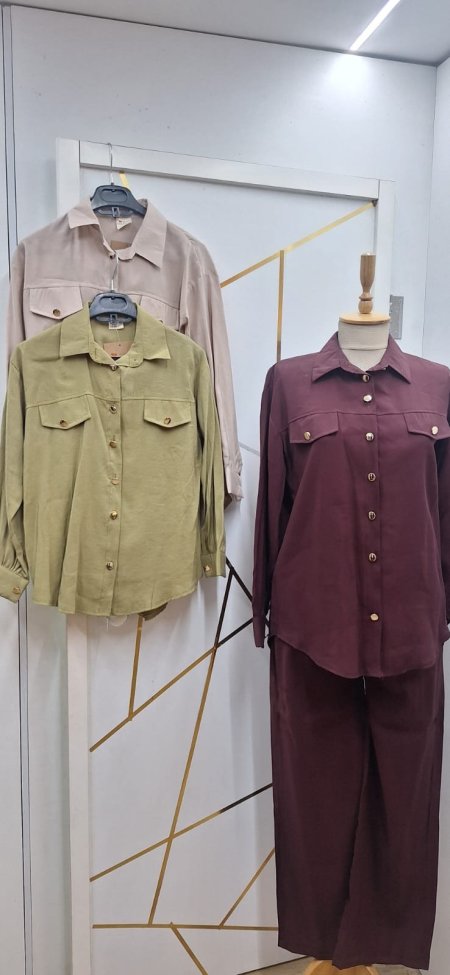 محير/ طقم ينطلون وقميص