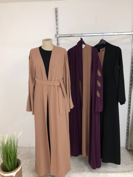 عباي قطعتين ايد ريشه